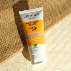 Celenes By Sweden Herbal Kuru ve Hassas Ciltler İçin Güneş Kremi SPF50+ 50 ml